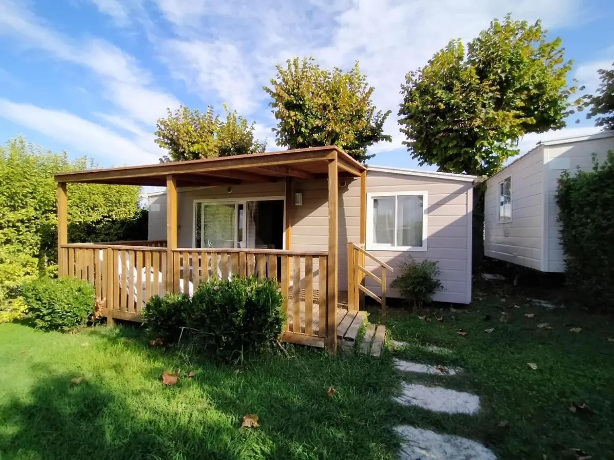 Comfort Mobilehome Camping Ameglia 5Pers 328 Chalet